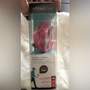 NIB Fitbit Flex Wireless Wristband